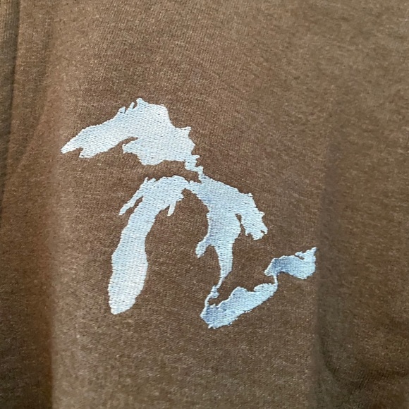 Great Lakes Embroidered Quarter Zip - Picture 3 of 3